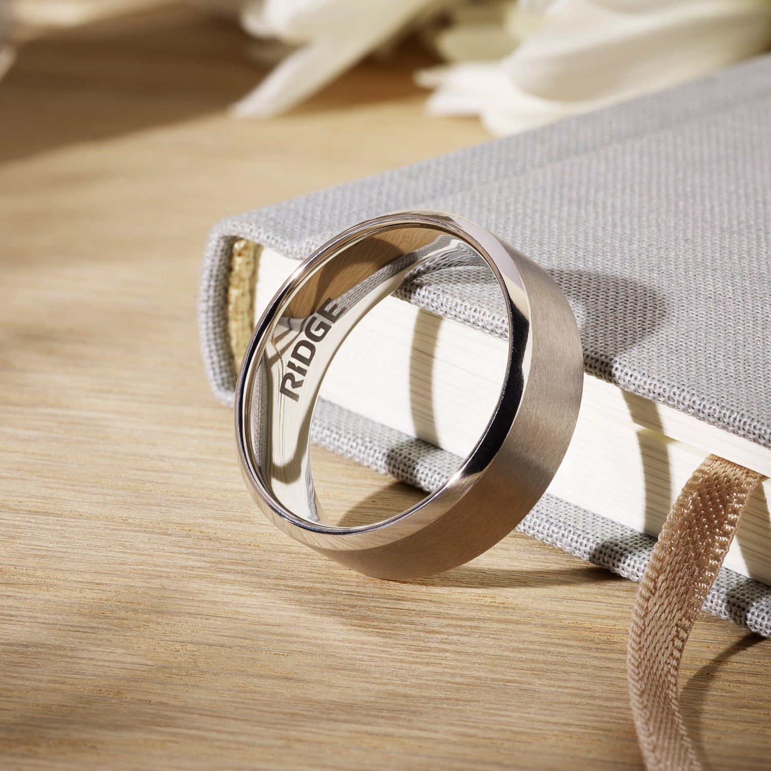 8mm Beveled Ring Set - Platinum - Tantalum
